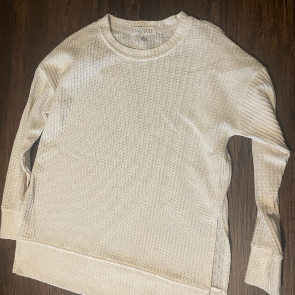 Off-white kitted sweater